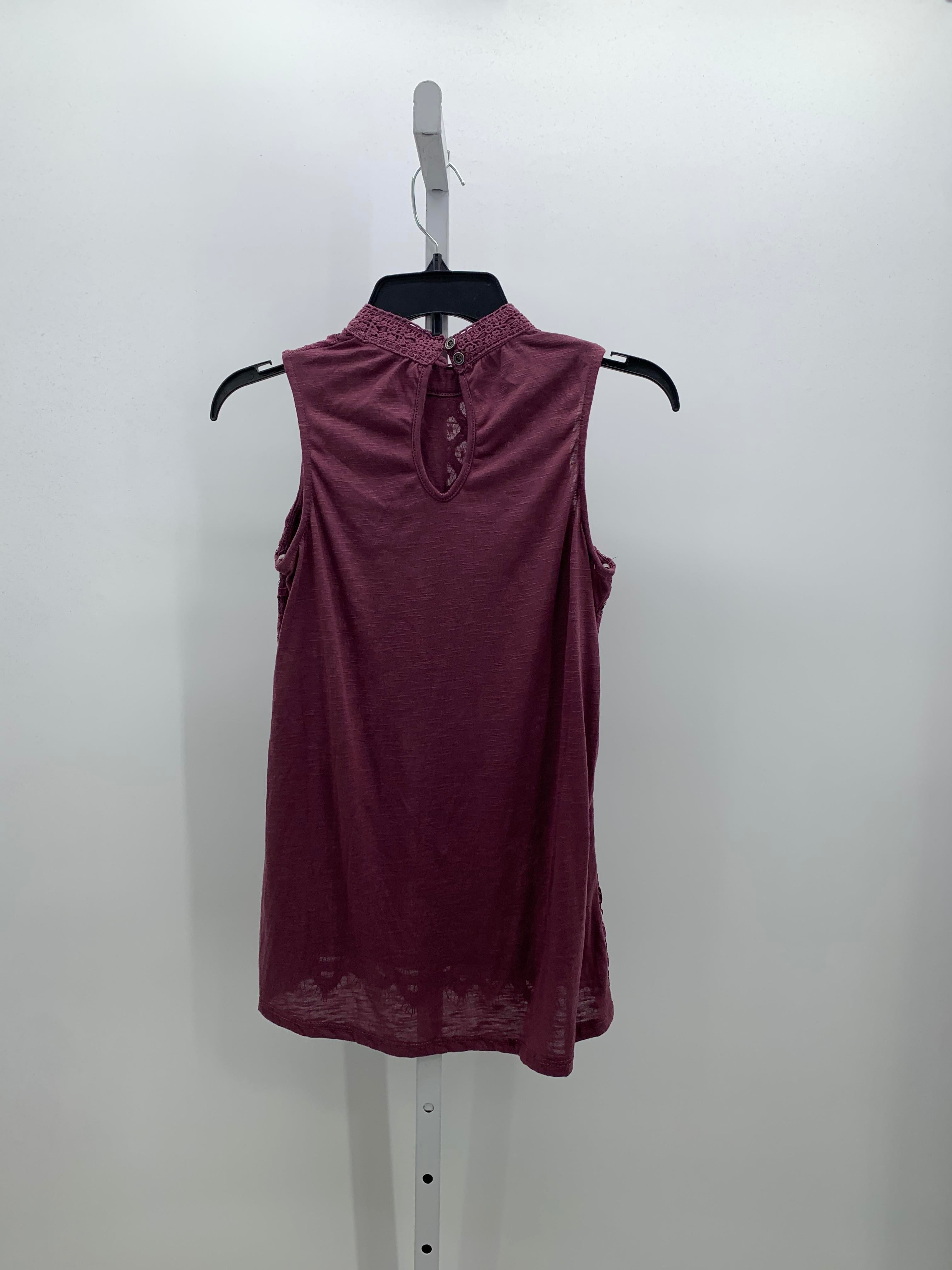 Refuge Size Small Juniors Sleeveless Shirt