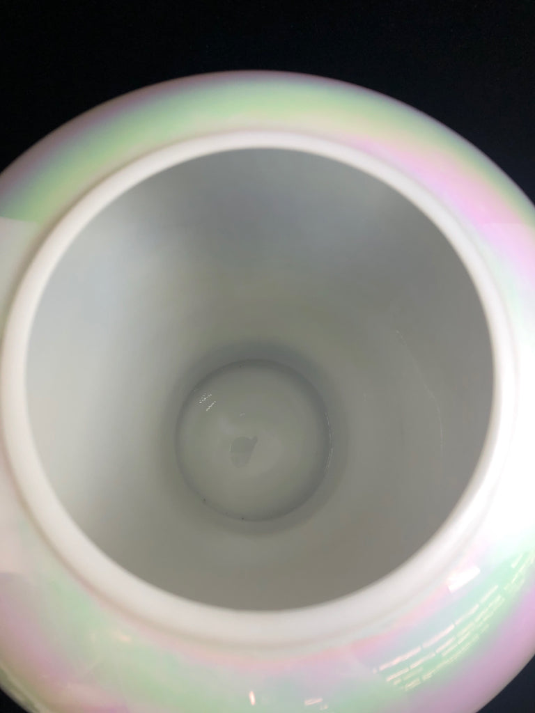 IRIDESCENT WHITE VASE.