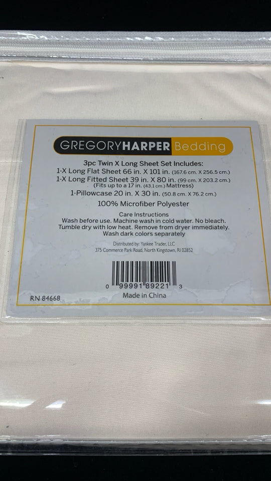 NIP TWIN XL CREAM SHEET SET.