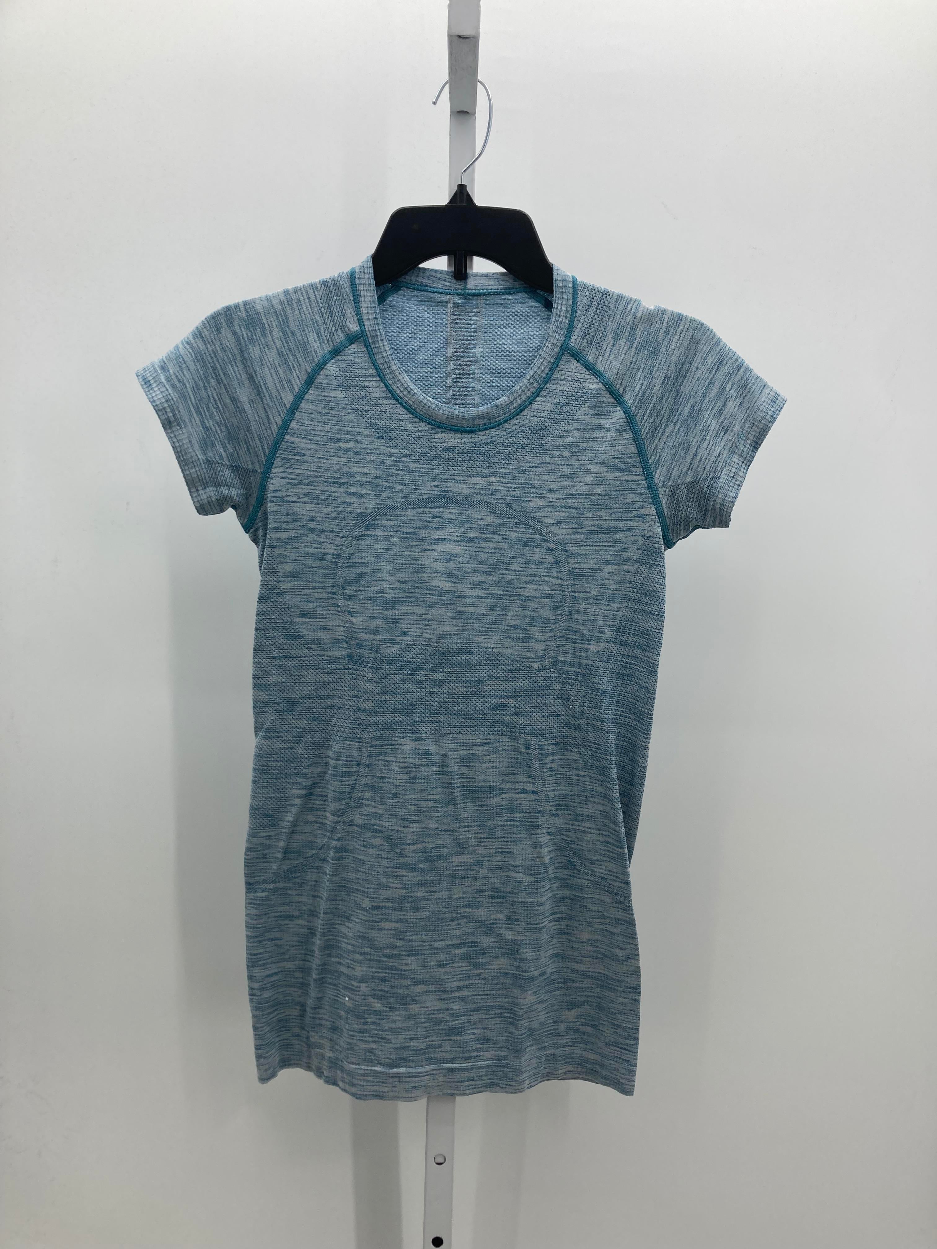 Lululemon Size 10 Misses Short Sleeve Shirt