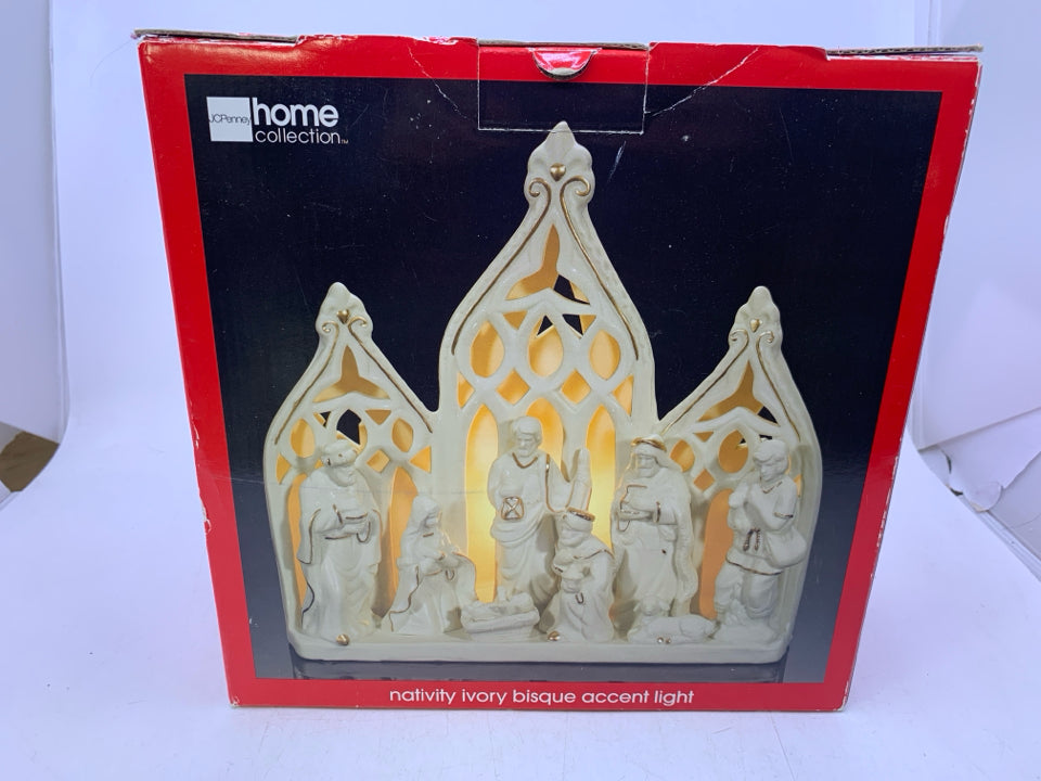 NATIVITY IVORY BISQUE ACCENT LIGHT- IN BOX