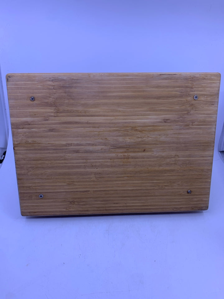 SILVER METAL BREAD BOX.