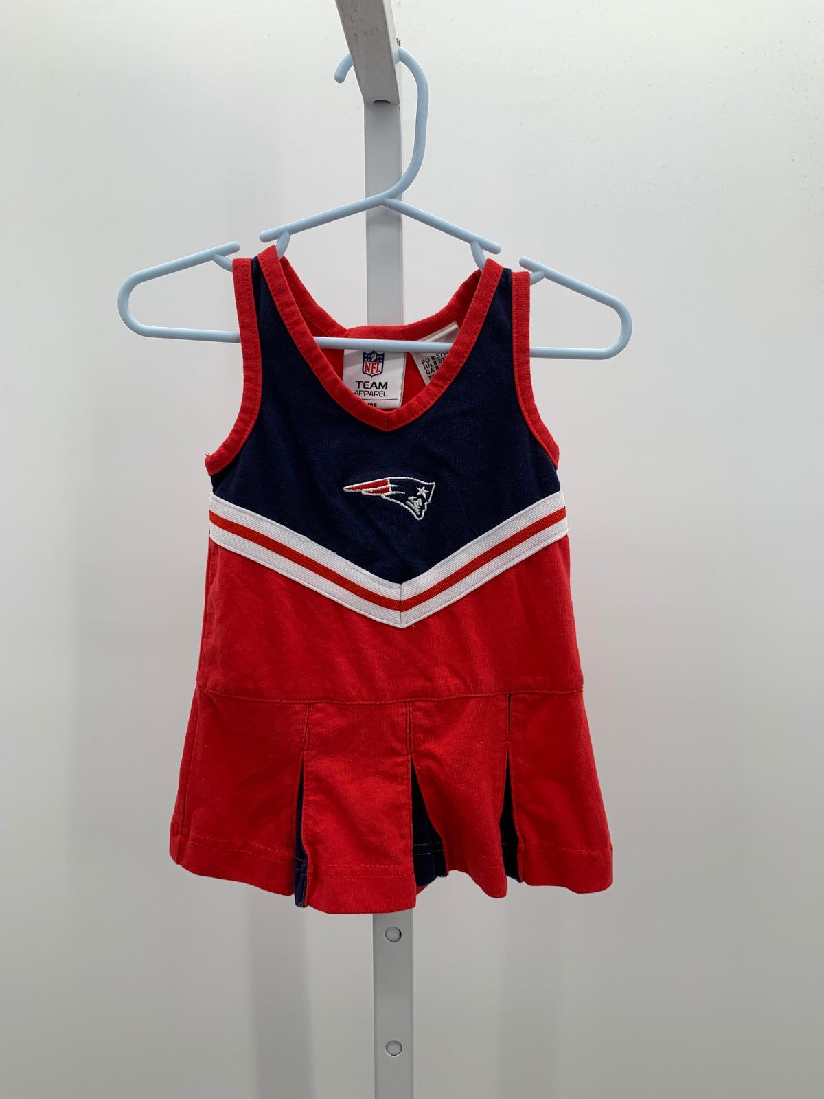 Team Apparel Size 3-6 Months Girls Sleeveless Dress