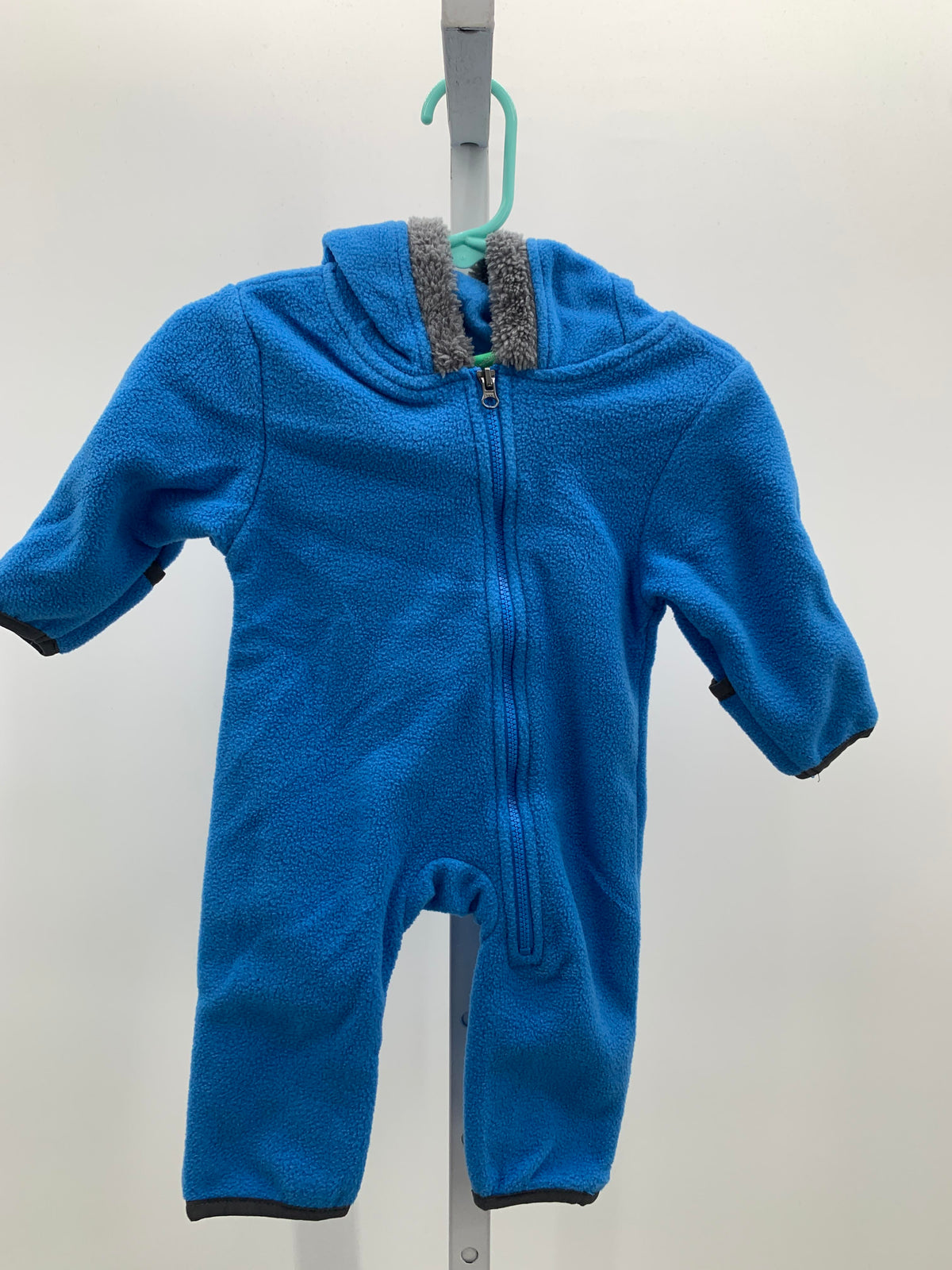 HOODED BEAR FLEECE.