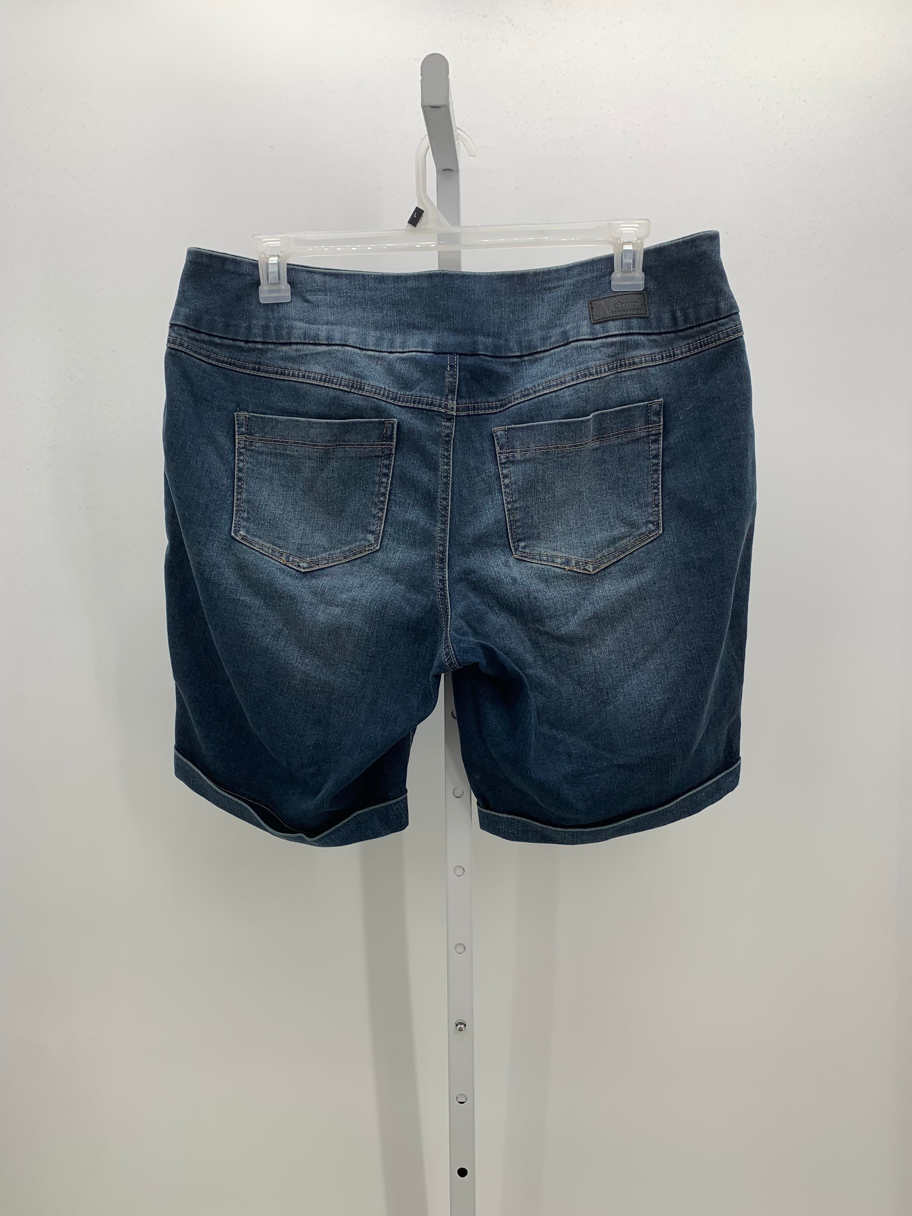 Natural Reflections Size 16 Misses Shorts
