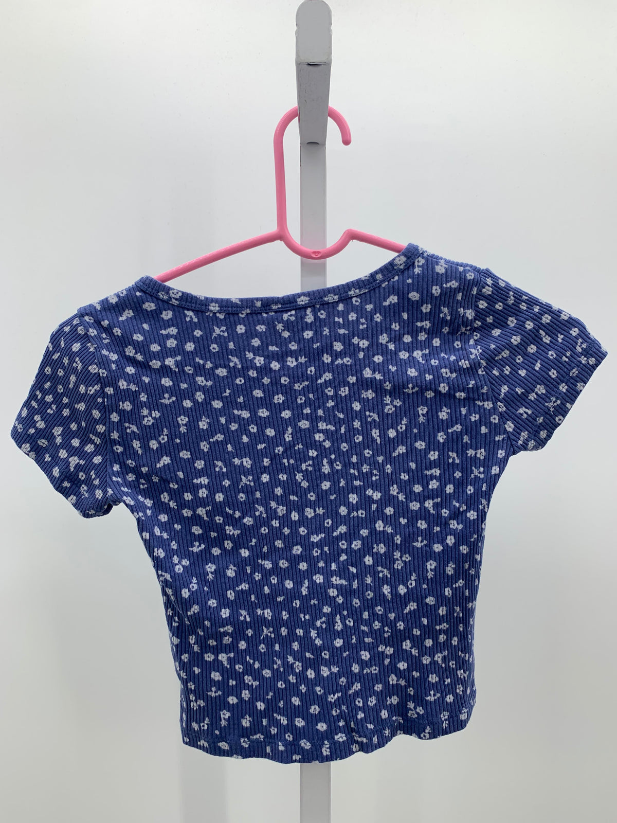 Old Navy Size 6-7 Girls Short Sleeve Shirt