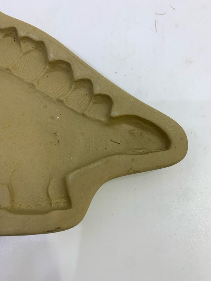 BROWN BAG CERAMIC TRICERATOPS COOKIE MOLD.