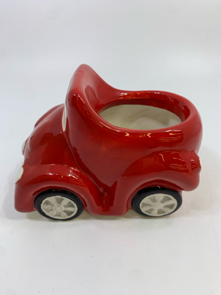 LOVE BUG CAR PLANTER.