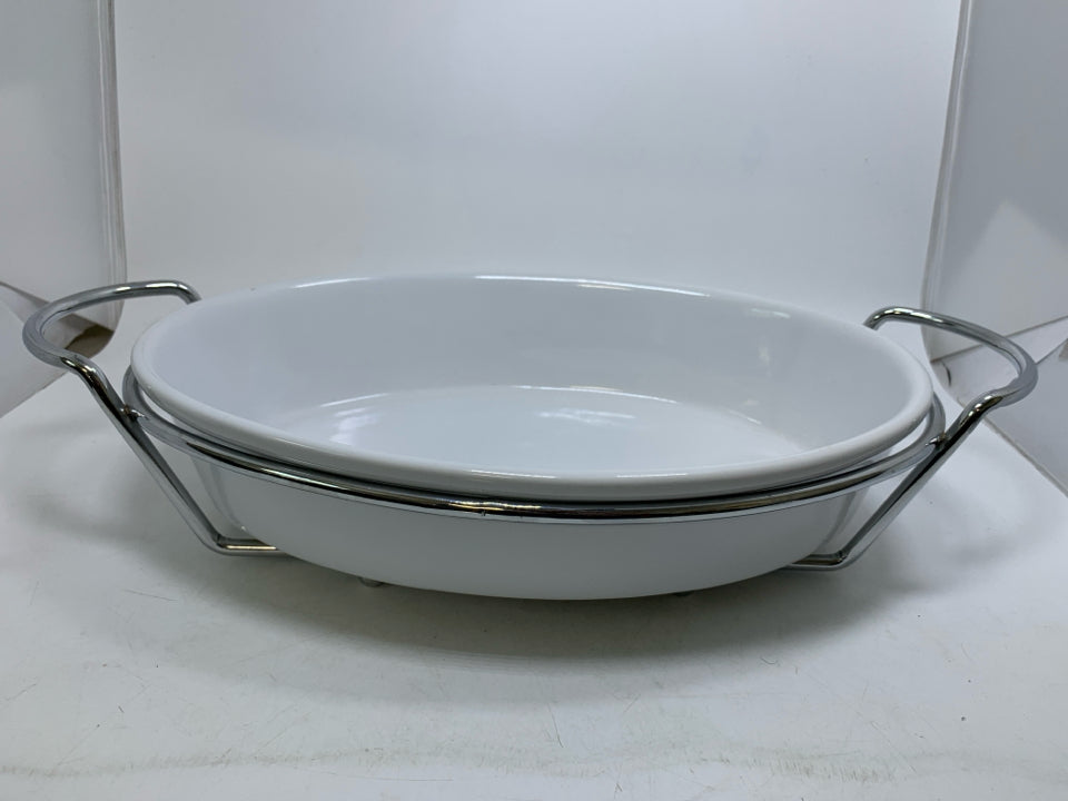OVAL SERVING DISH W/ STAND.