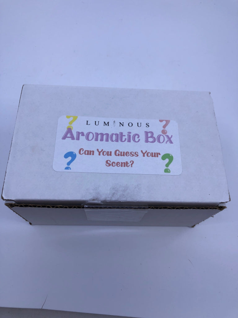 NIB LAVENDER 3PC AROMATIC BOX.