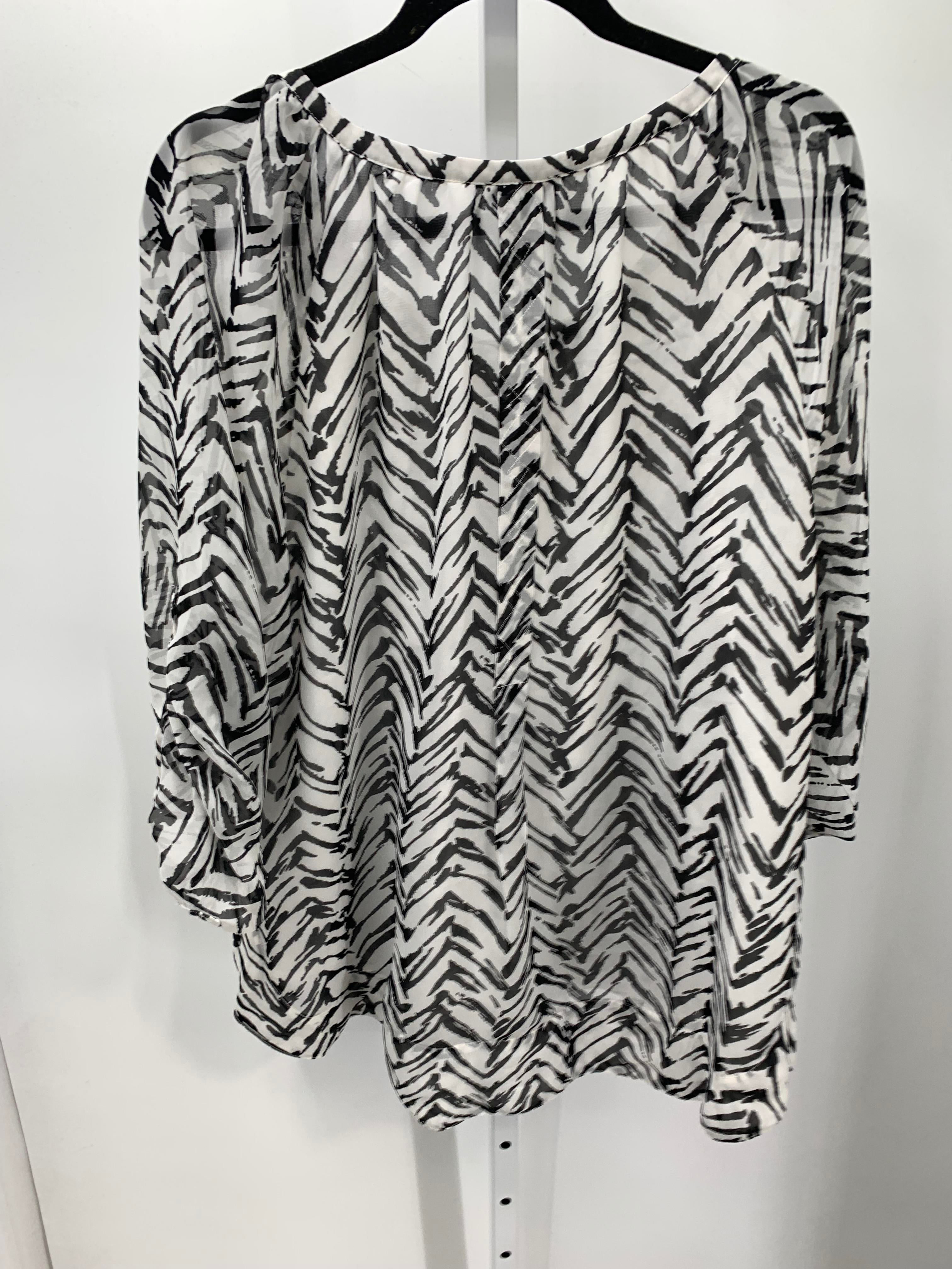Size XXL Misses 3/4 Sleeve Shirt