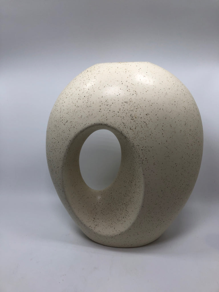 WHITE SPECKLED ABSTRACT PORTUGAL VASE.