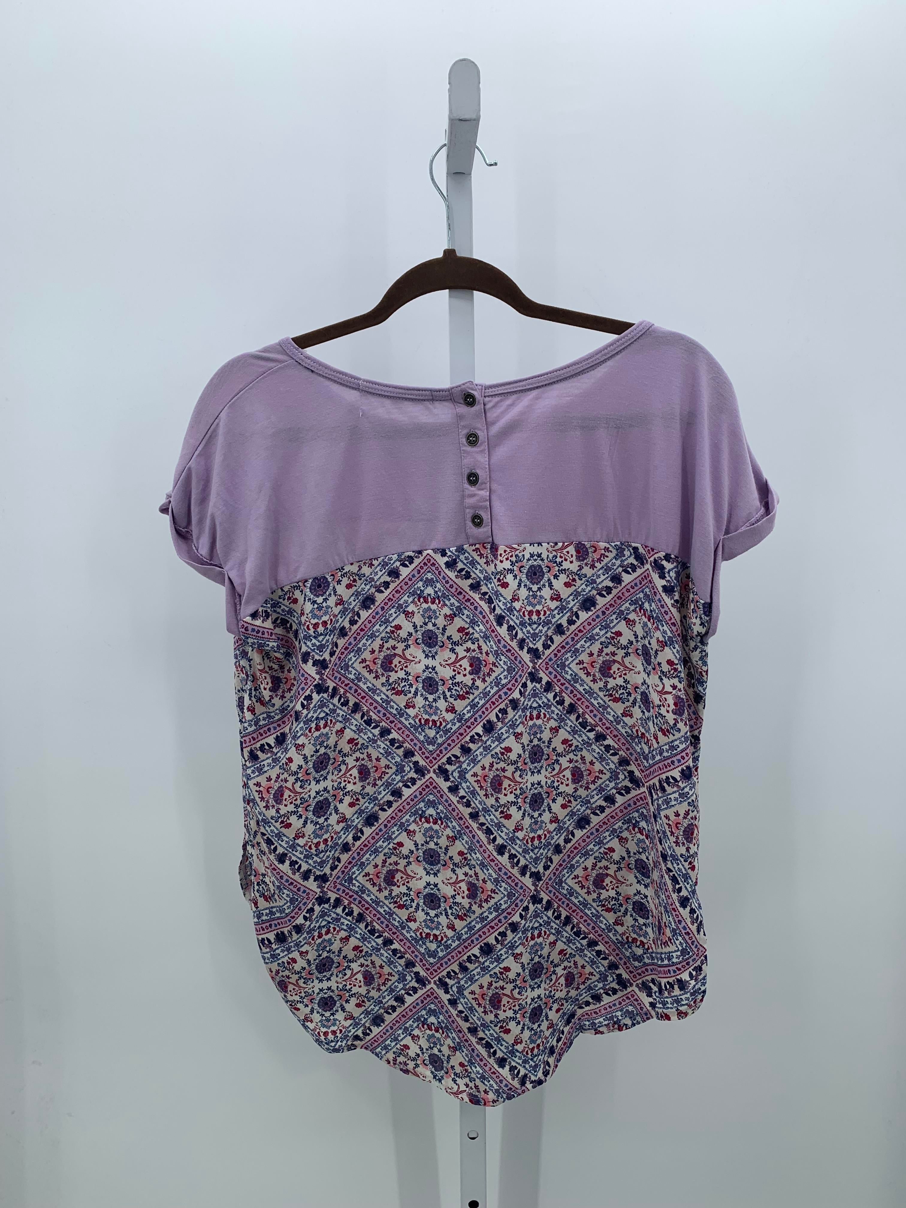 Rewind Size Large Juniors Short Sleeve Shirt