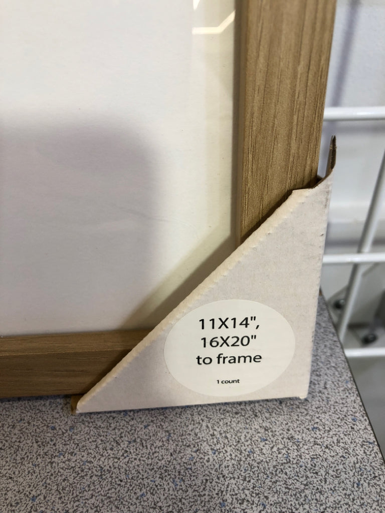 NWT FRAMED BLACK & WHITE PRINT.