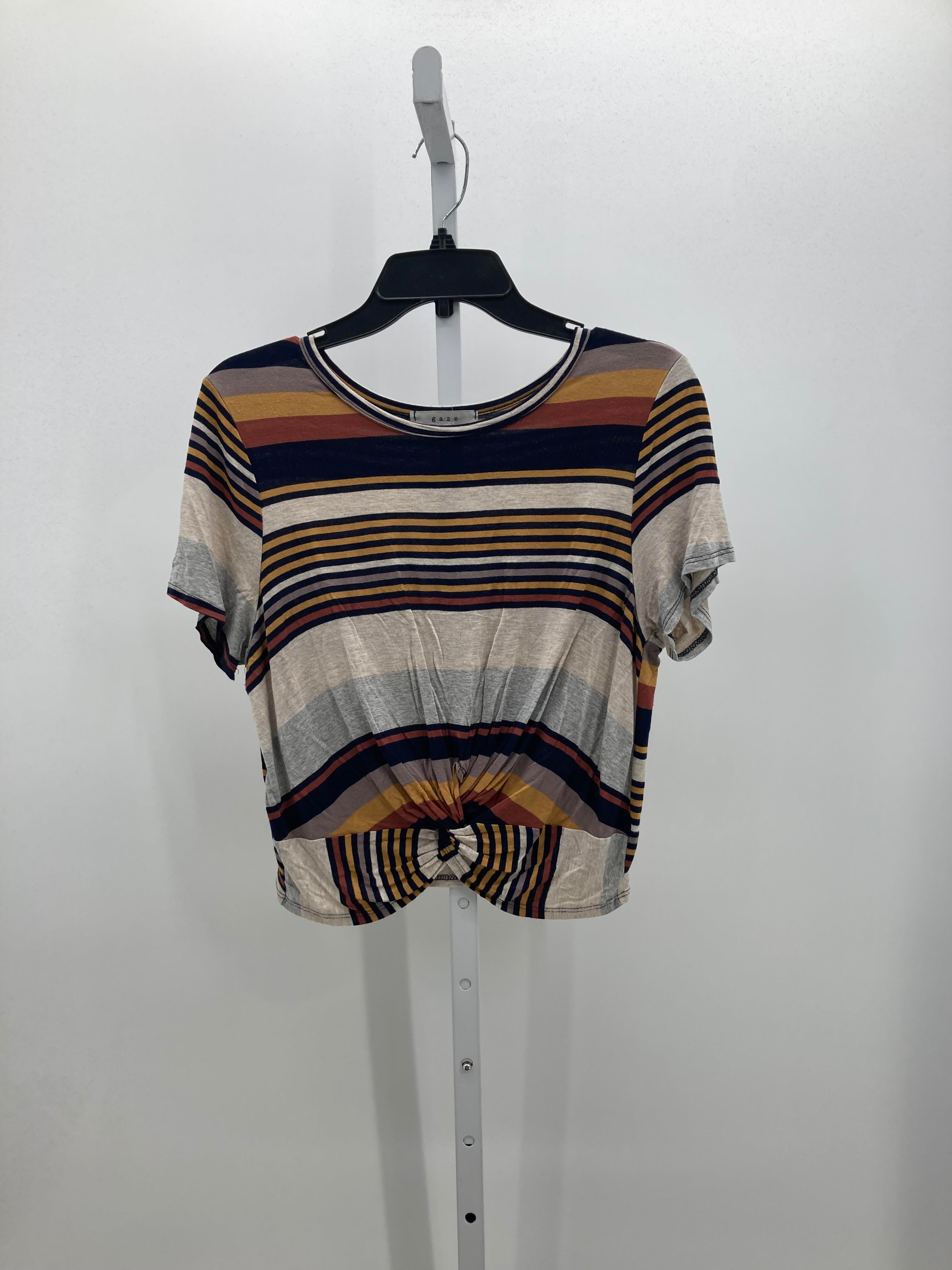 Gaze Size Large Juniors Short Sleeve Shirt