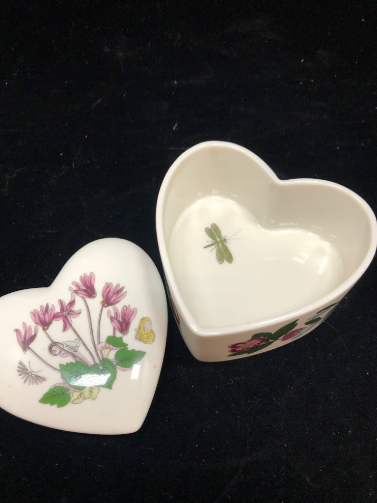HEART SHAPED PORTMEIRION BOTANIC BOX W/LID.