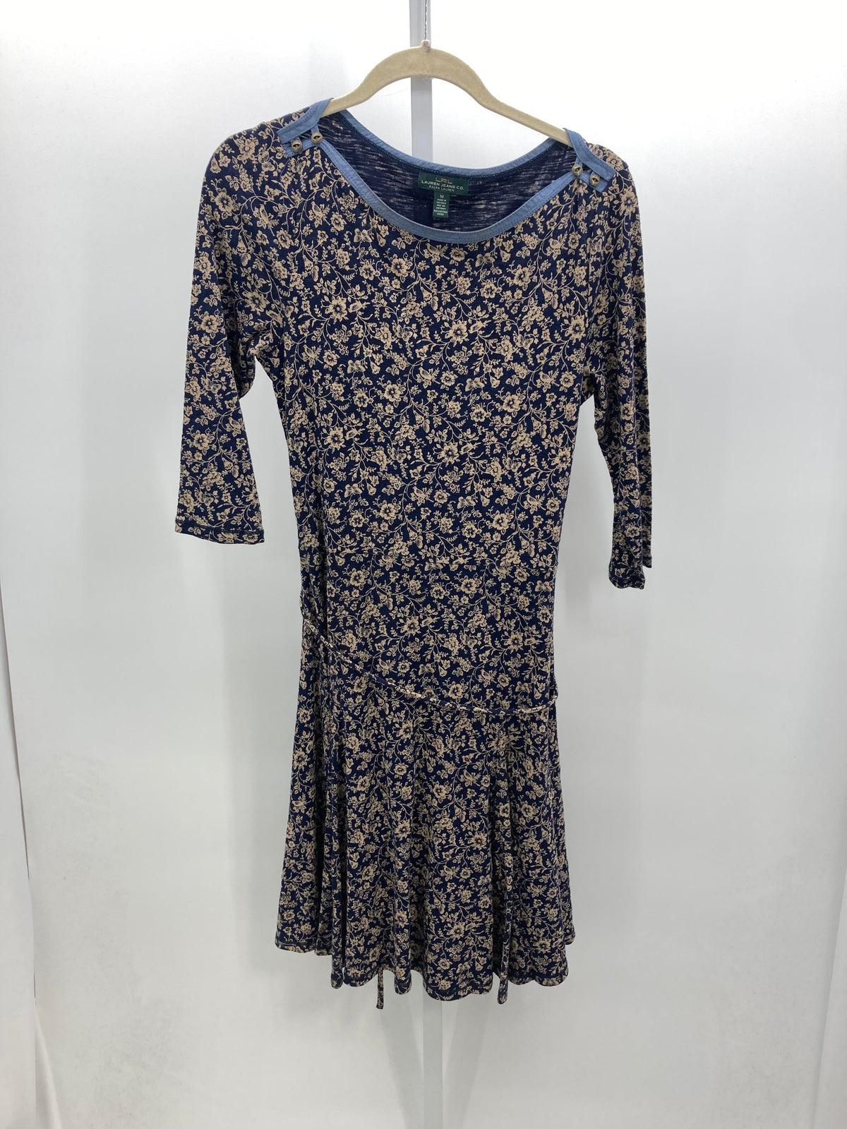 Ralph Lauren Size Medium Misses 3/4 Sleeve Shirt