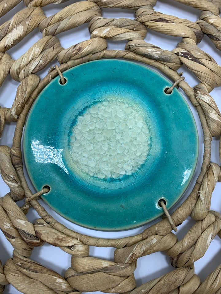 WICKER TRAY W/CERAMIC BLUE CRACKLE CENTER.