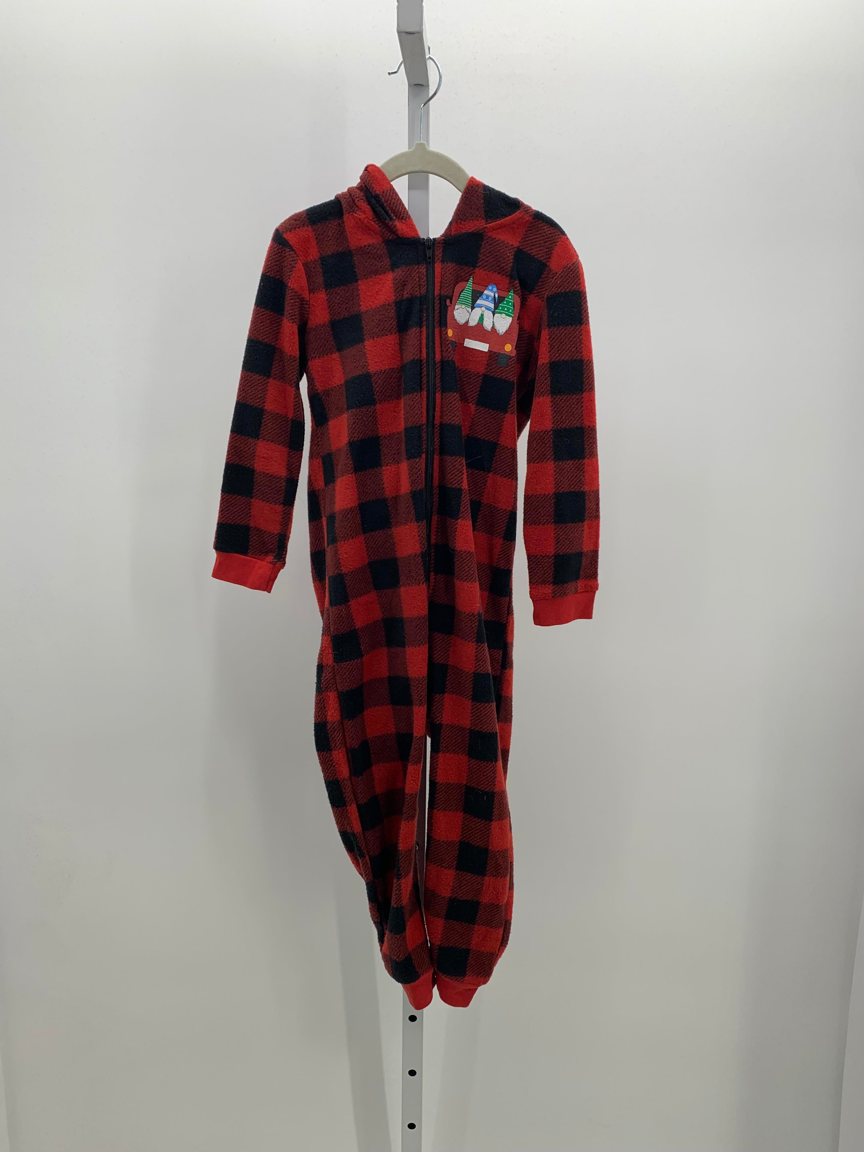 FLEECE SLEEPER PLAID GNOMES.