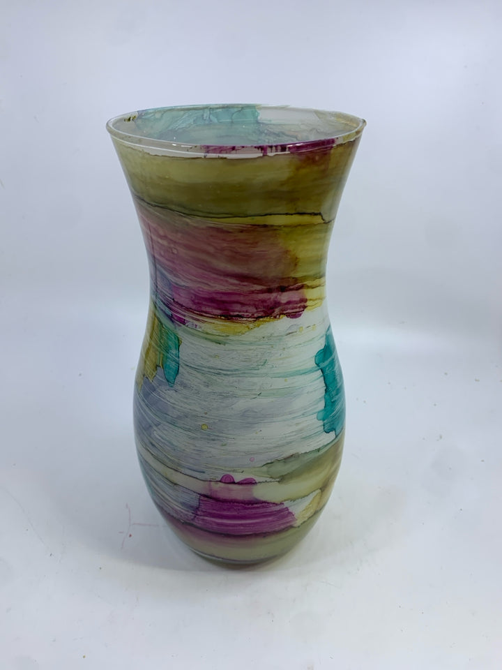WATERCOLOR STYLE DIPPED VASE.