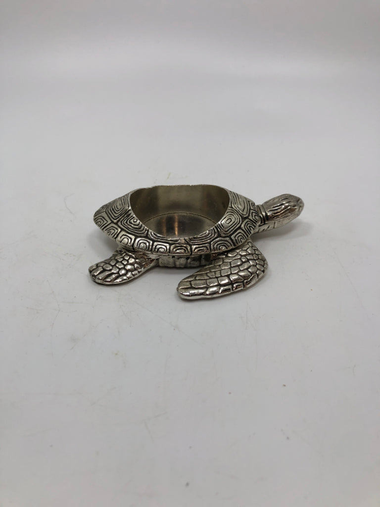 TURTLE YANKEE CANDLE HOLDER.