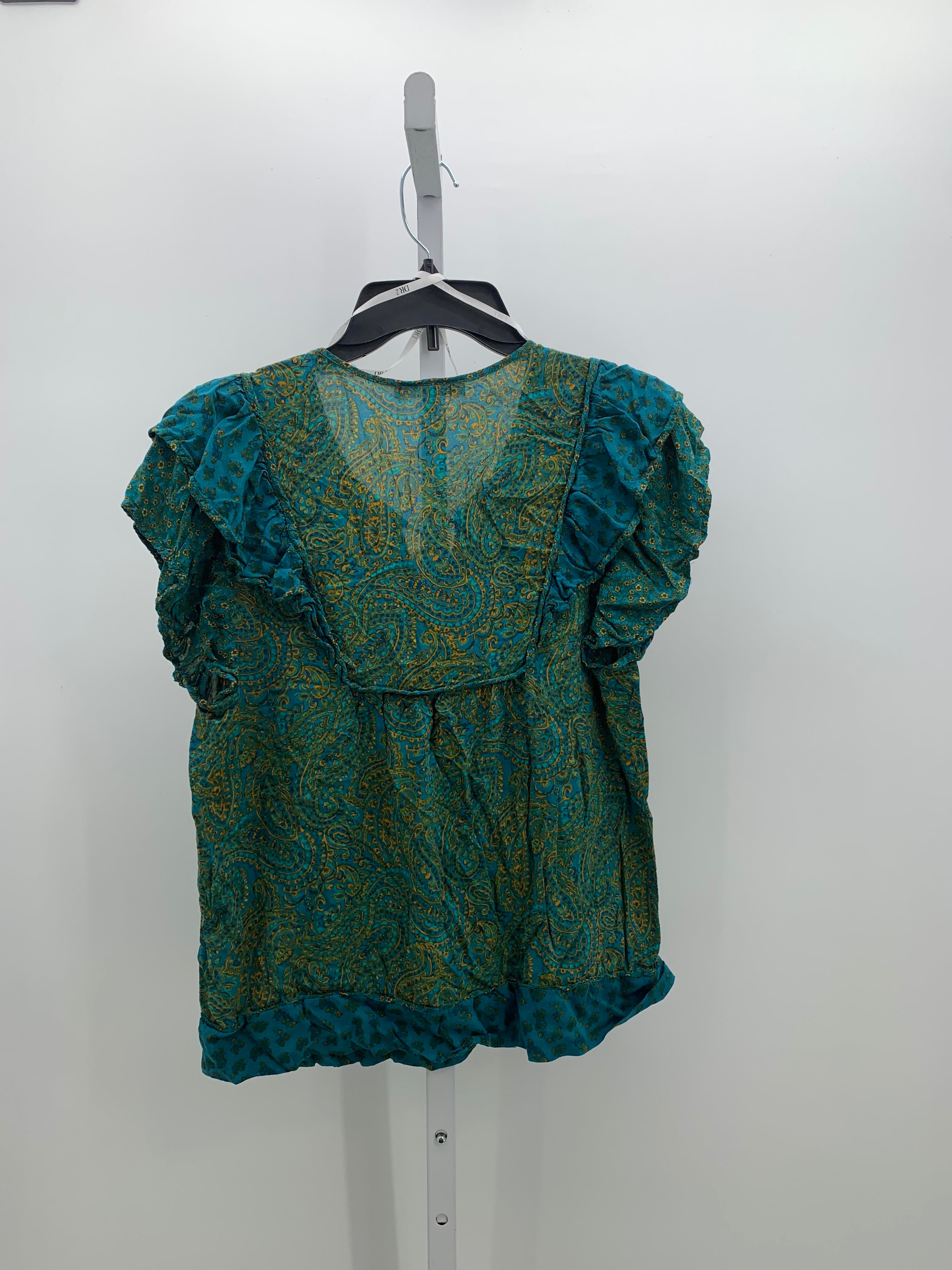 Size Large Misses Short Sleeve Shirt
