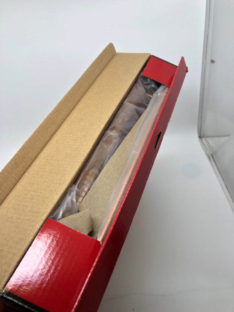 NIB GOTHAM STEEL CRISPER TRAY.