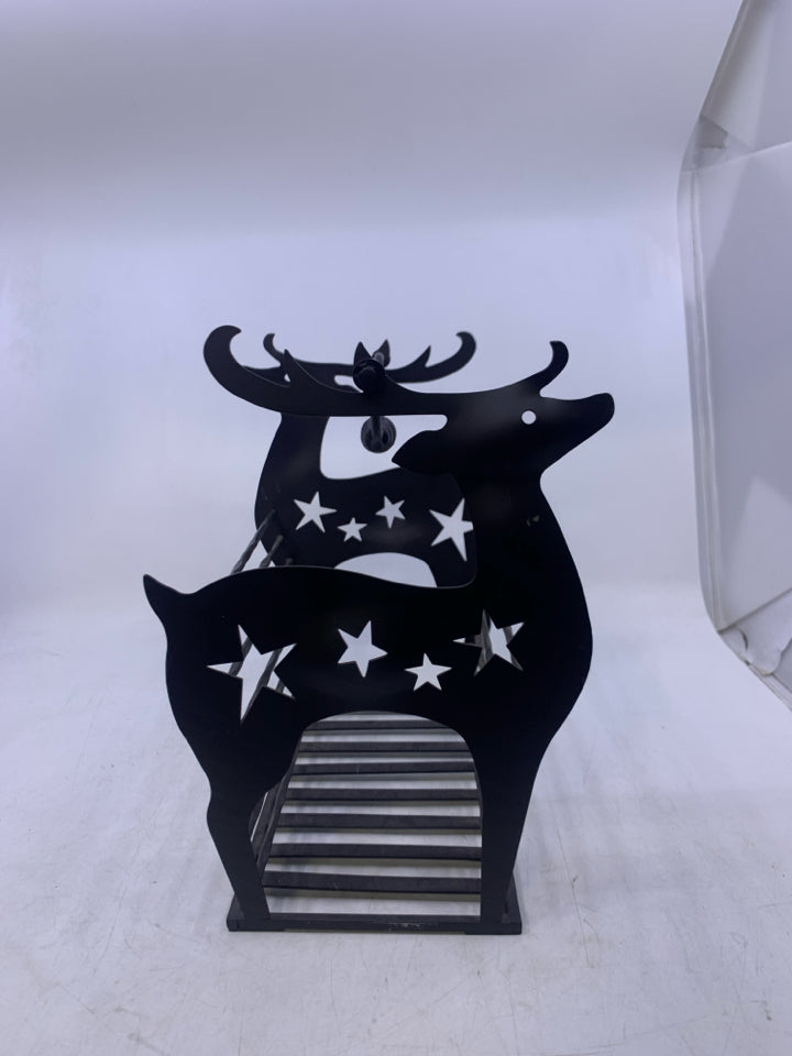 METAL REINDEER W/ STAR CUTOUTS .