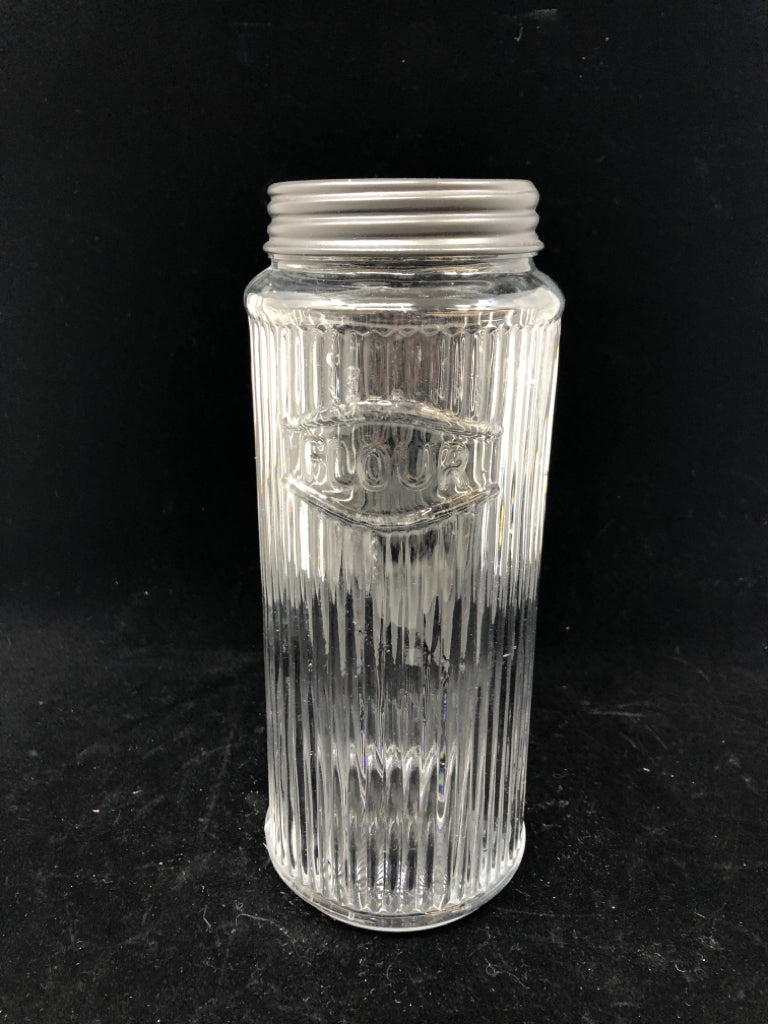 GLASS FLOUR CONTAINER W/GRAY LID.