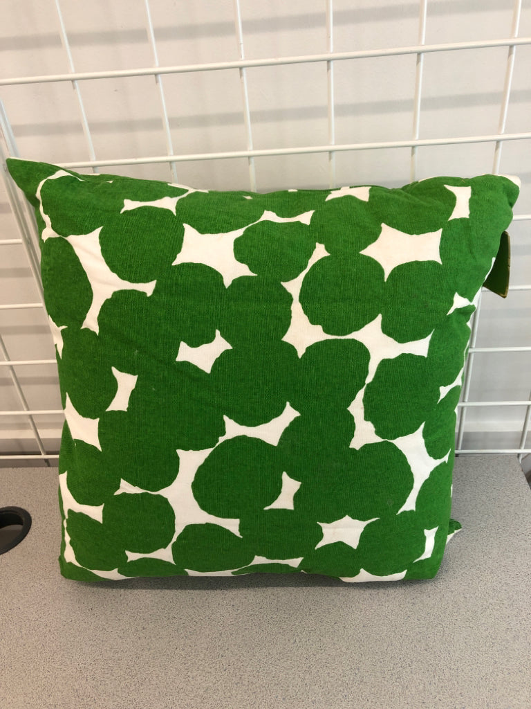 NWT KATE SPADE GREEN DOTTED PILLOW.