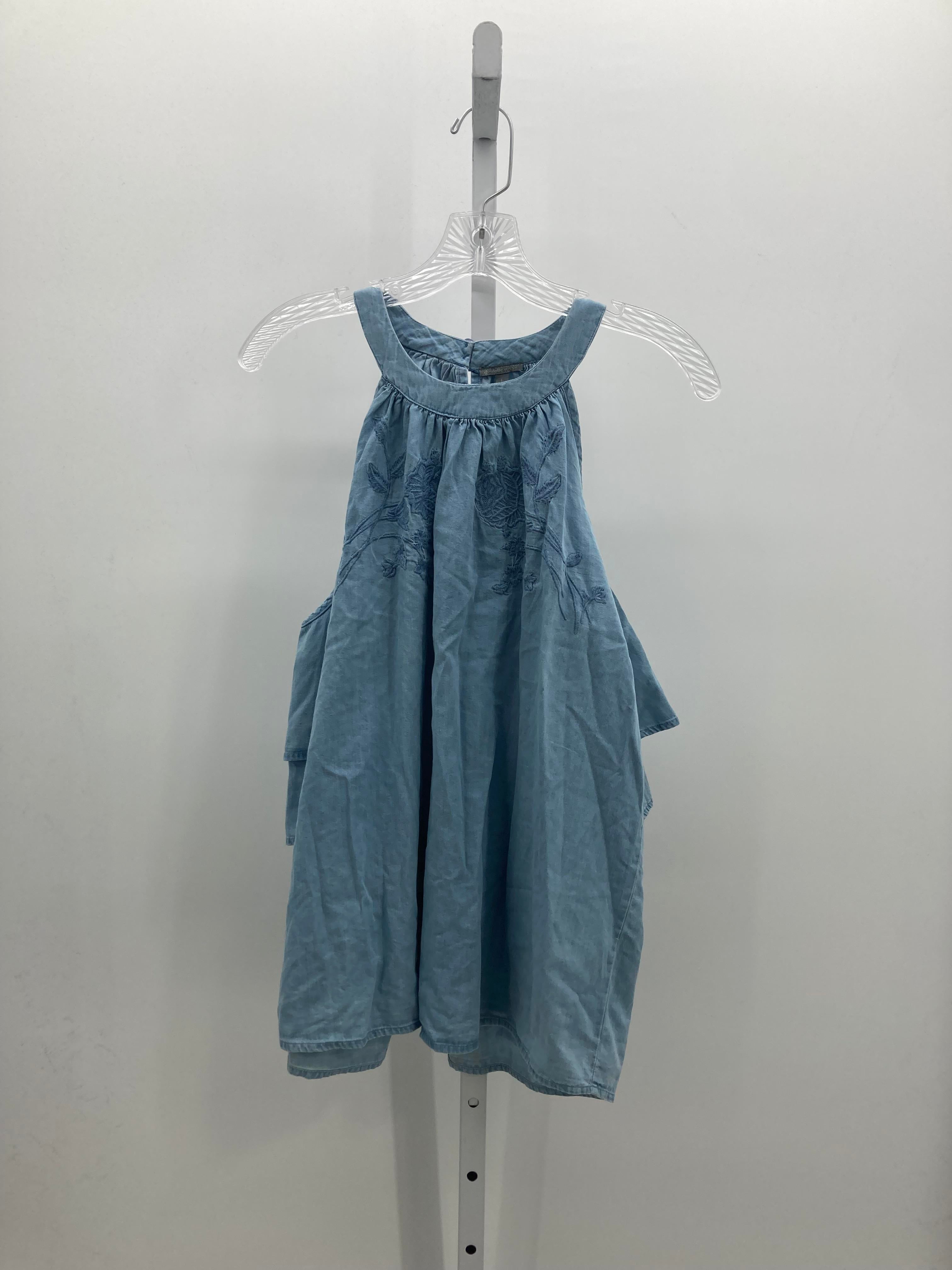 Charlotte Russe Size Medium Juniors Short Sleeve Shirt