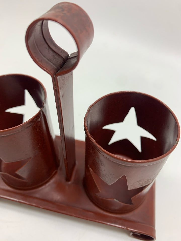 PRIMITIVE RED METAL STAR S&P HOLDER.