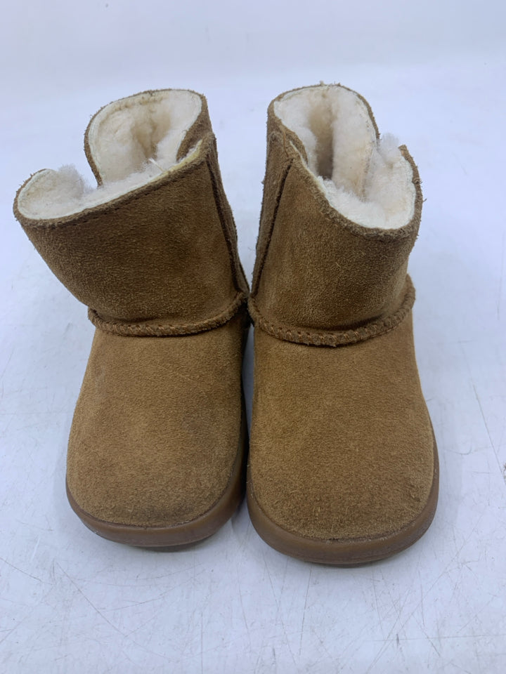 UGG Size 4-5 Winter Boots