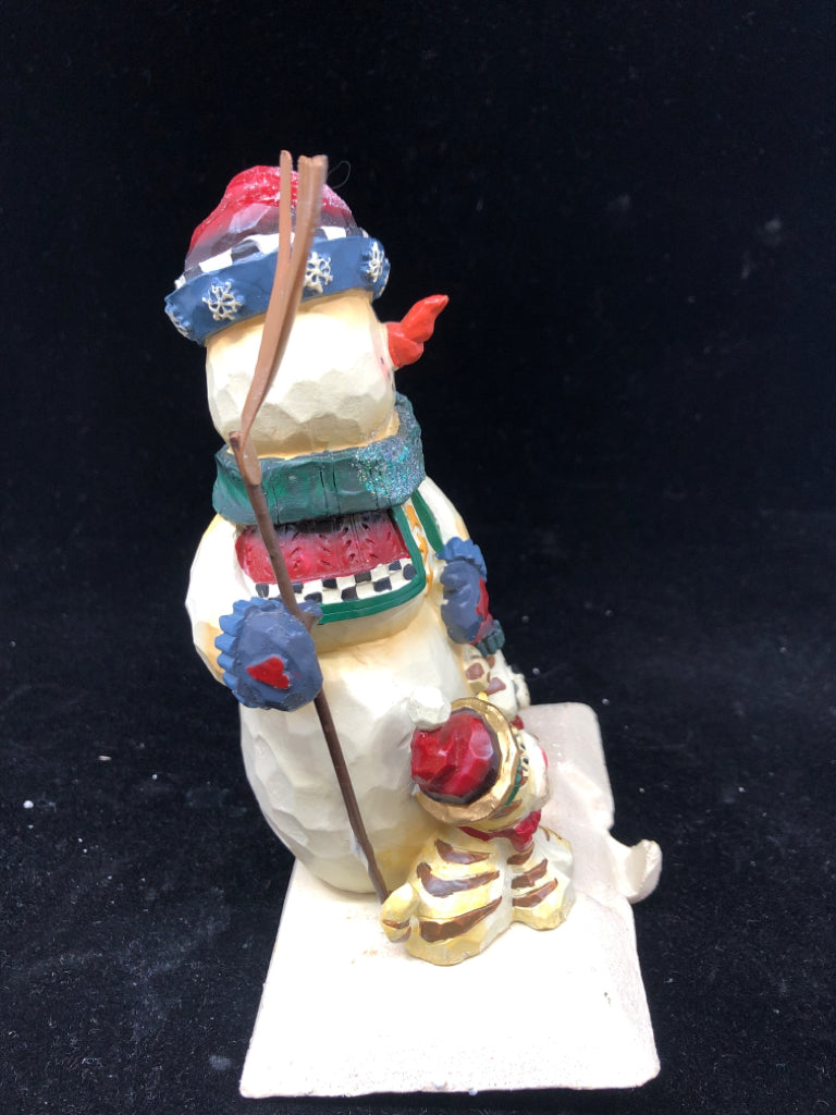 NIB HAND-CARVED WOOD SNOWMAN W/CAT & DOG STOCKING HOLDER.