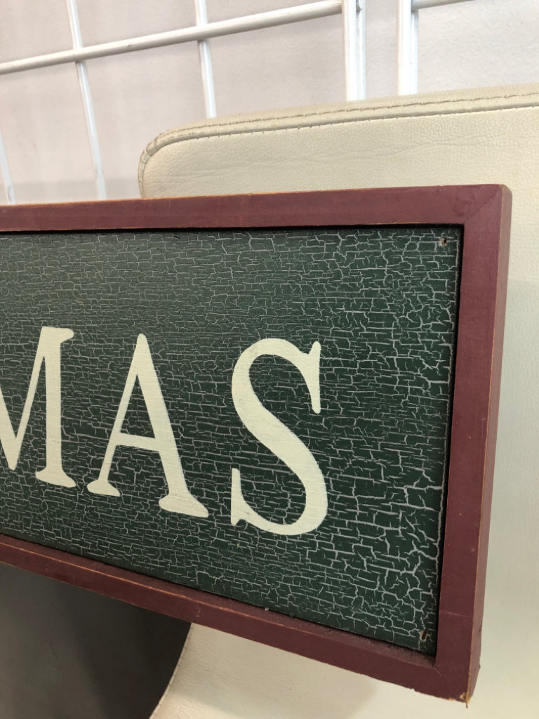 PRIMITIVE MERRY CHRISTMAS SIGN.
