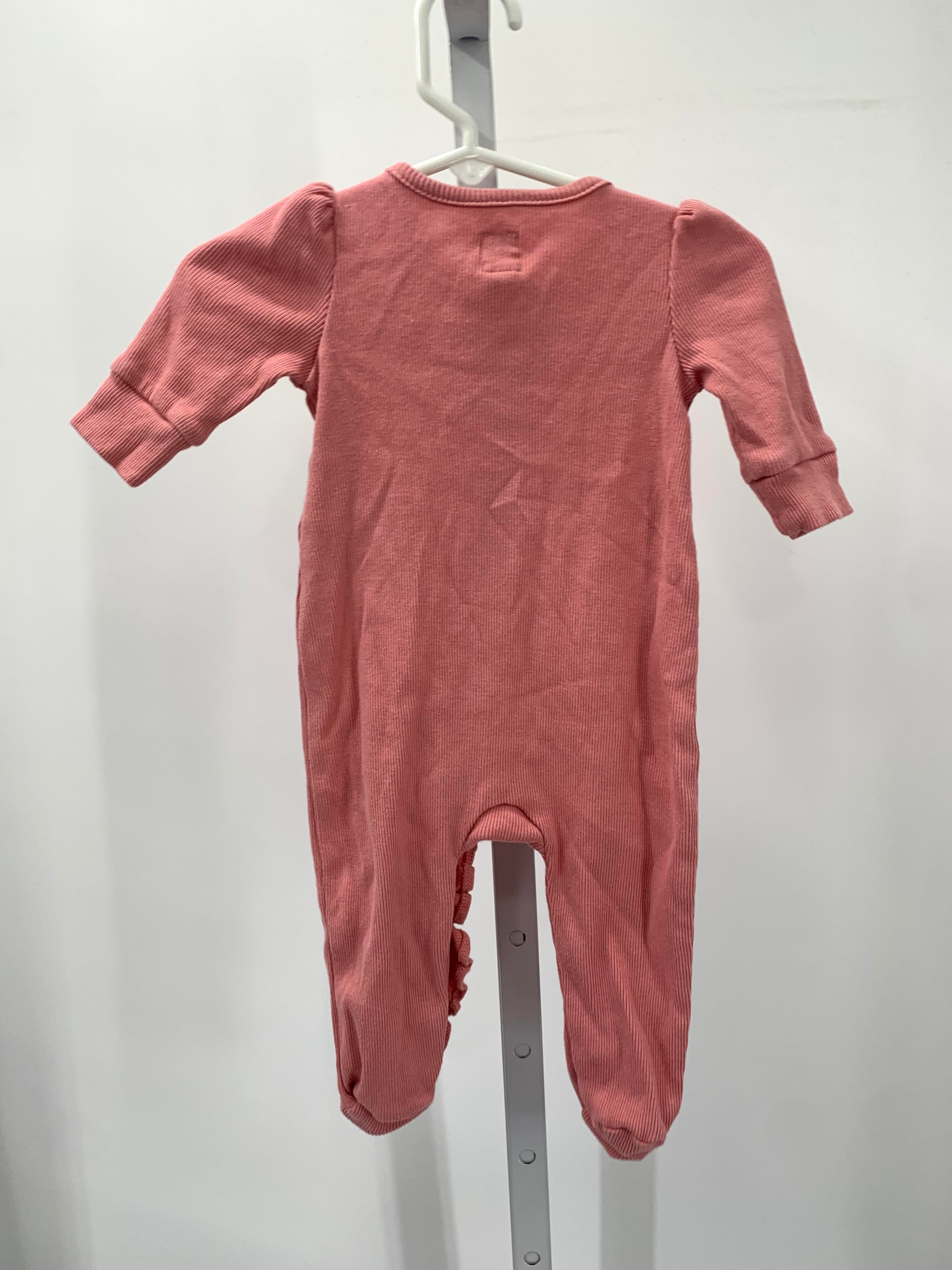 Baby Gap Size 0-3 months Girls Long Slv. Romper