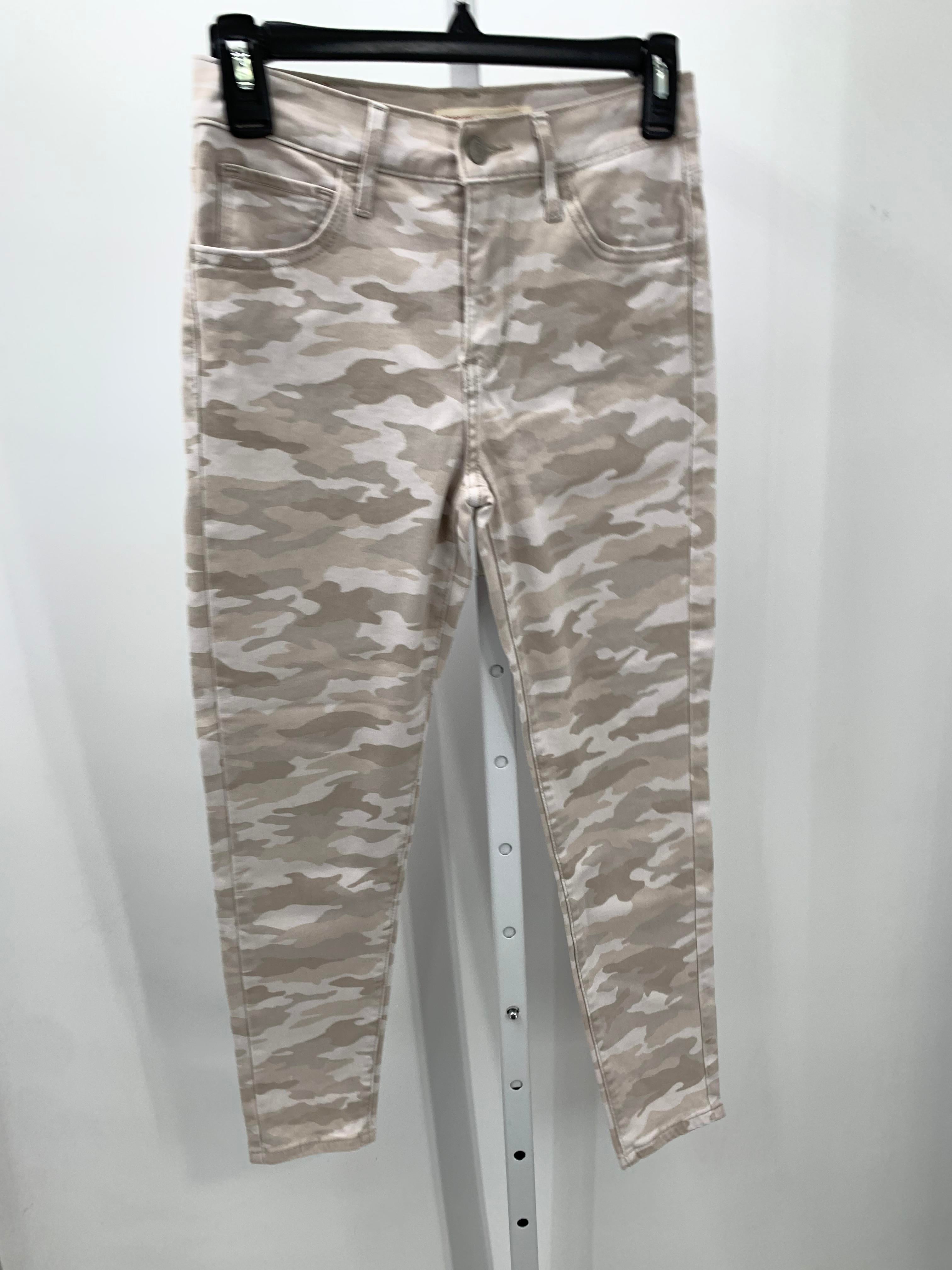 Levis Size 0 Misses Cropped Pants