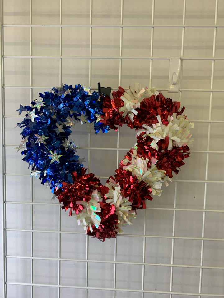AMERICANA HEART TINSEL WREATH.