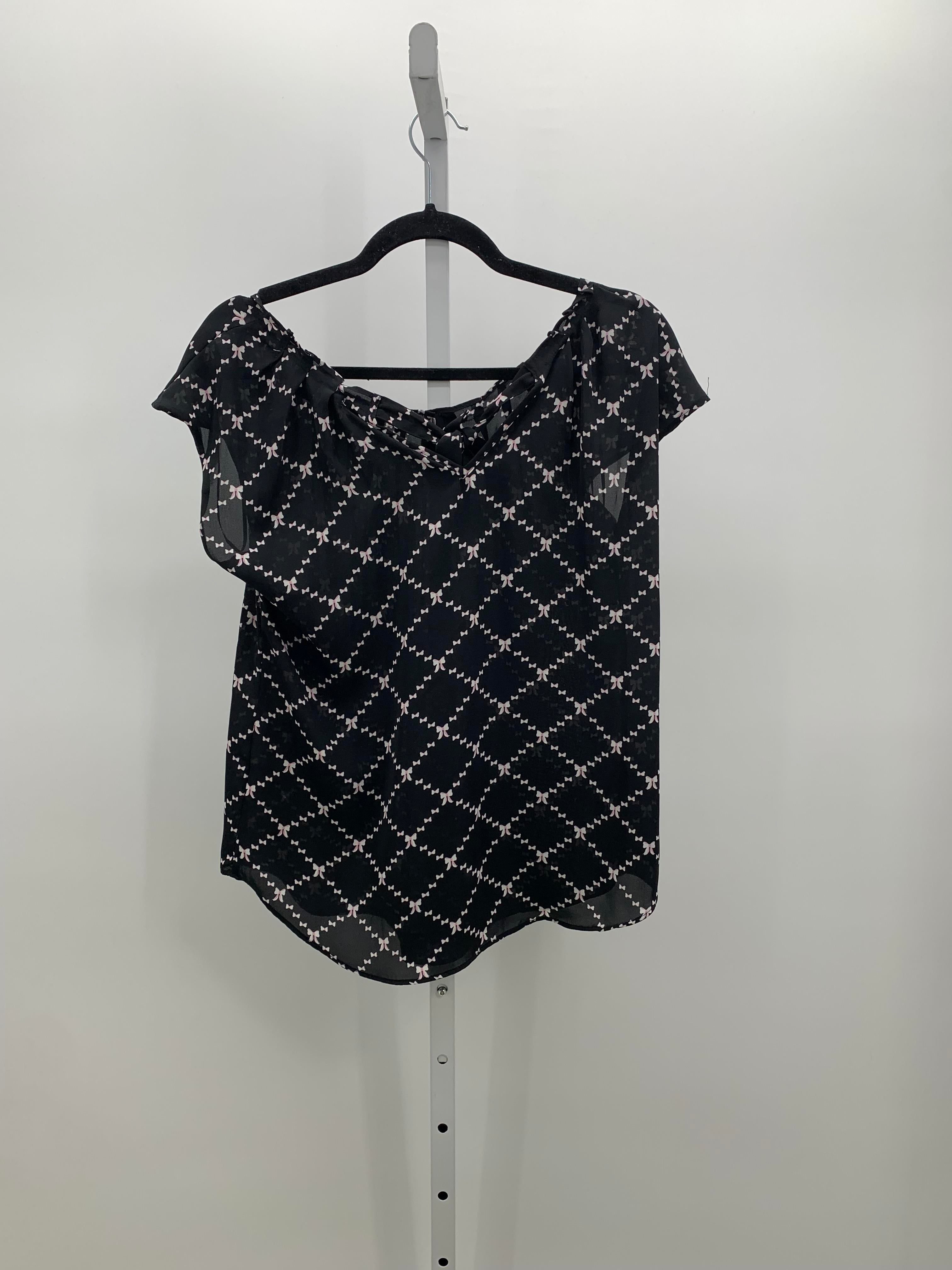 Lauren Conrad Size Medium Misses Sleeveless Shirt
