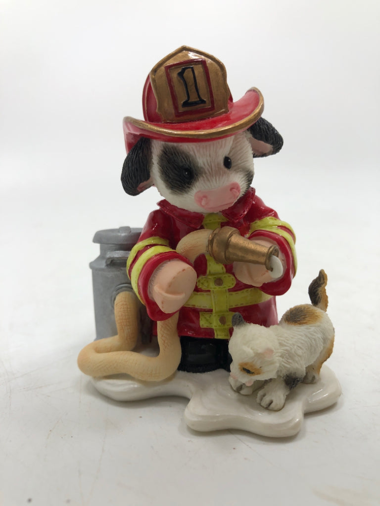 "PREPARED FOR EVERY E-MOO-GENCY" MARY MOOMOOS FIGURINE.