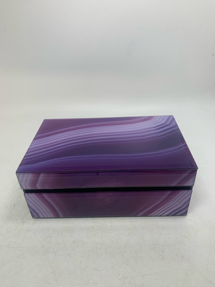 MARBLE LOOK JEWELRY BOX.