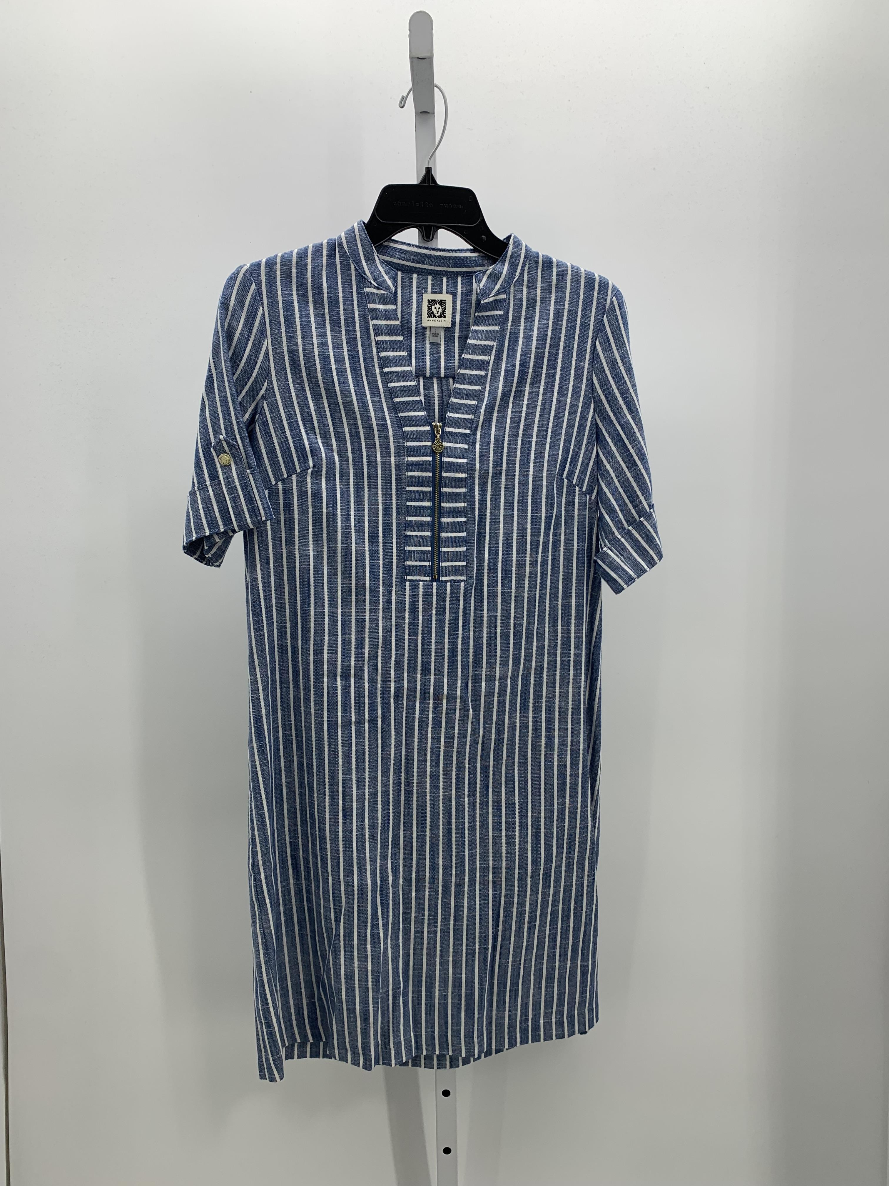 Anne Klein Size 2 Misses Short Sleeve Dress