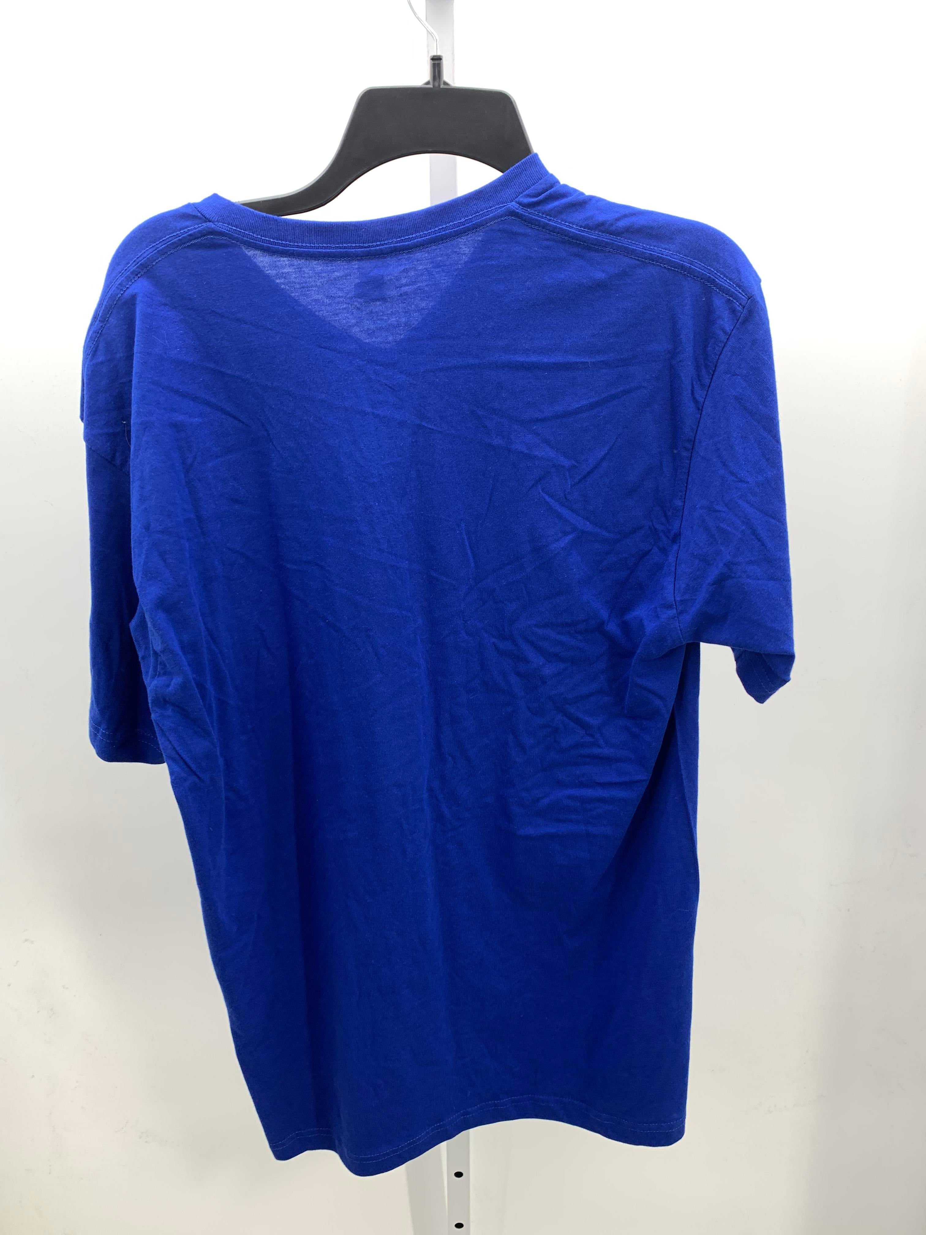 VNECK KNIT TEE.