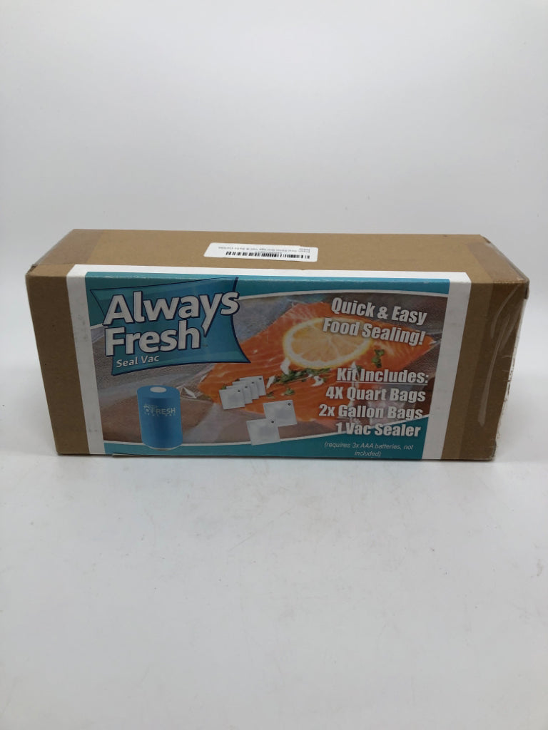 NIB FRESH SEAL FOOD STORAGE VAC AND BAG KIT.