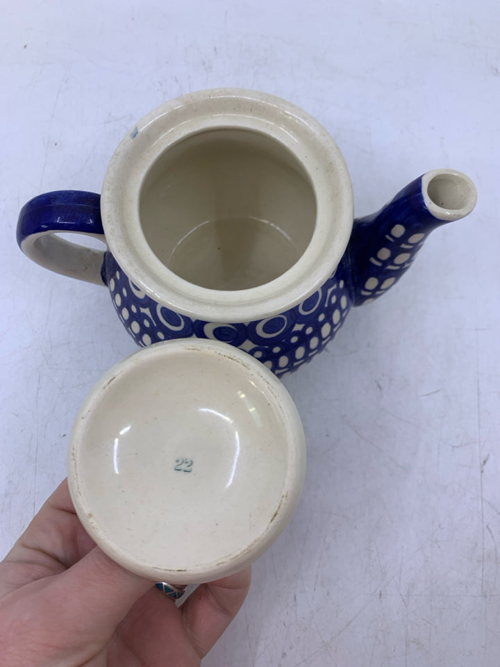 SMALL BLUE W/ WHITE CIRCLES POLISH POTTERY.