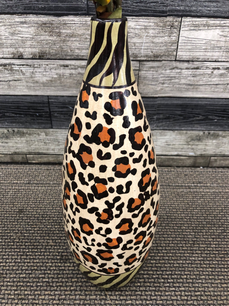 ANIMAL PRINT VASE W/DRIED FAUX FLORALS.