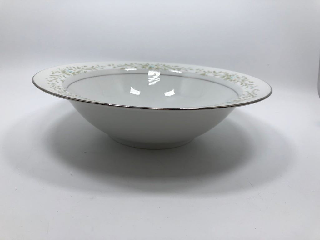 VTG FLORAL EDGE SERVING BOWL W/SILVER RIM.