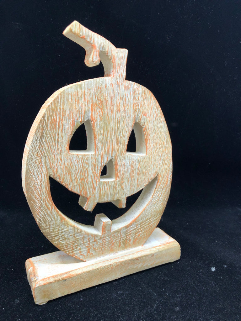 DISTRESSED WHITE/ORANGE WOOD PUMPKIN ON STAND.