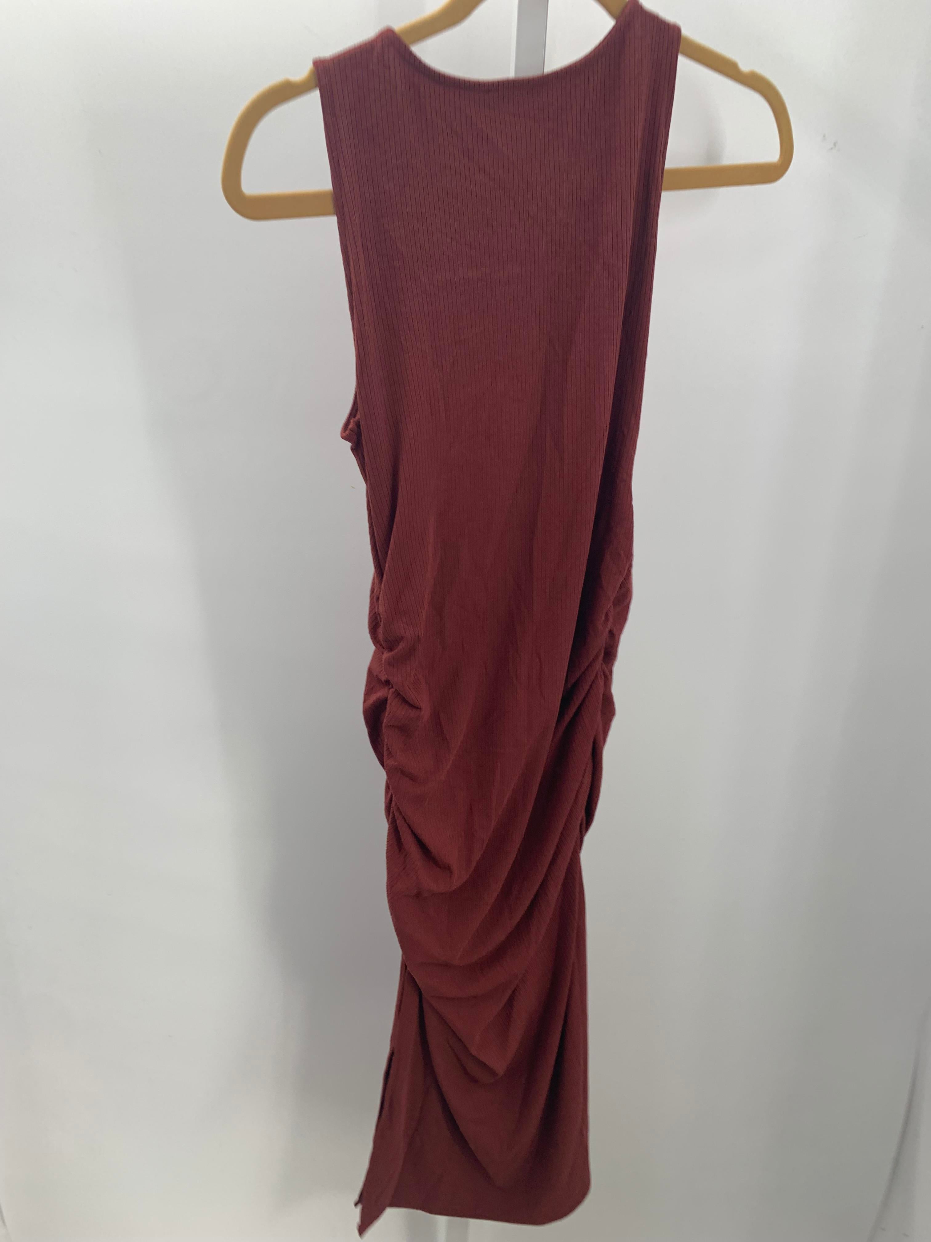 Venus Size Medium Misses Sleeveless Dress