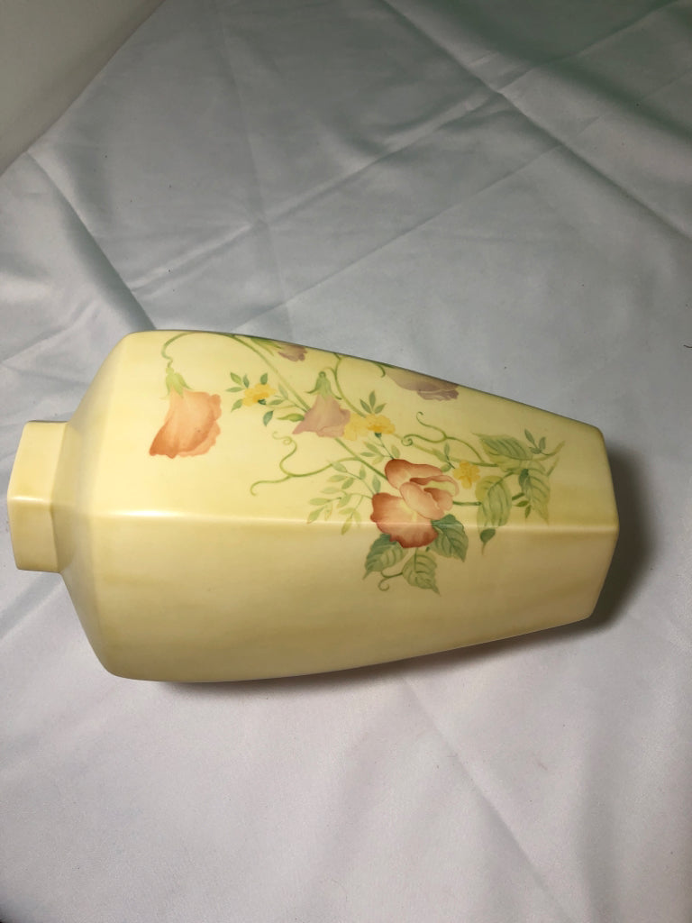 HANDMADE PALE YELLOW/PINK FLORAL GINGER JAR.